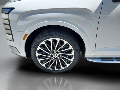 New 2026 Hyundai Palisade Calligraphy FWD image 26