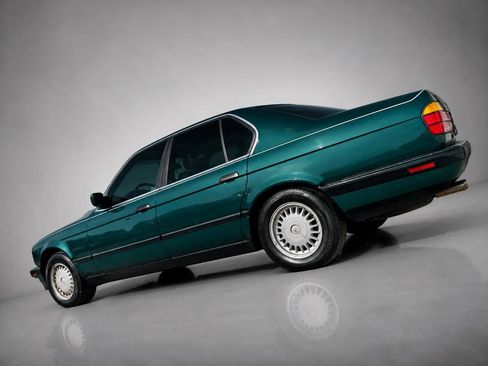 Used 1991 BMW 735iL RWD image 4