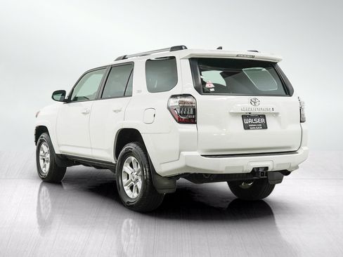 Used 2021 Toyota 4Runner SR5 Premium w/ Moonroof Package AWD/4WD image 3