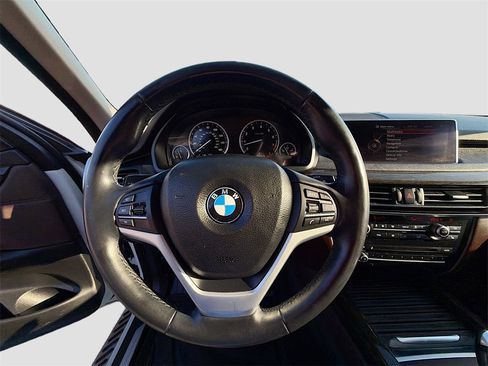 Used 2015 BMW X5 xDrive35i image 15