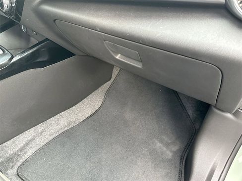 Used 2025 Chevrolet Trax ACTIV w/ Driver Confidence Package image 29