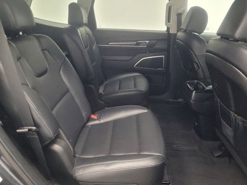 Used 2024 Kia Telluride S w/ S Sunroof Package AWD/4WD image 19