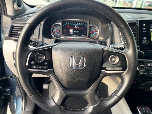 Used 2021 Honda Pilot Touring image 15