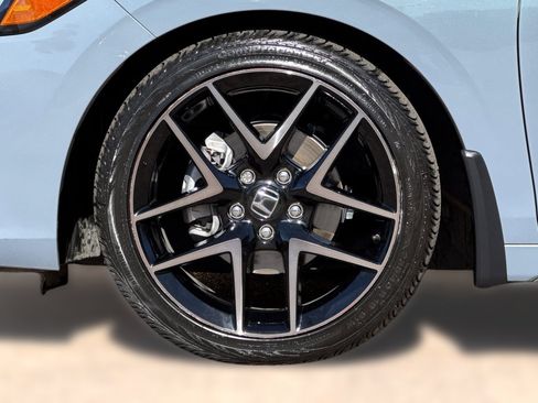 Certified 2024 Honda Civic Sport Touring image 13