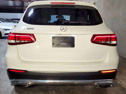 Used 2018 Mercedes-Benz GLC 300 image 9