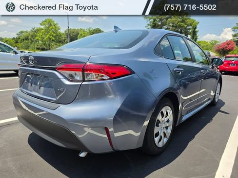 Certified 2025 Toyota Corolla LE FWD image 6