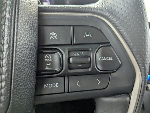 Used 2025 Toyota 4Runner TRD Sport image 28