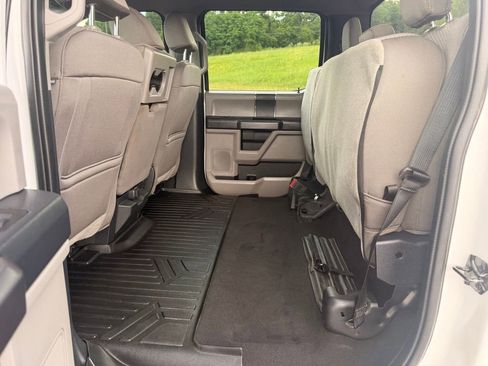 Used 2022 Ford F250 XLT w/ FX4 Off-Road Package AWD/4WD image 35