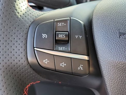 Used 2023 Ford Escape ST-Line image 24