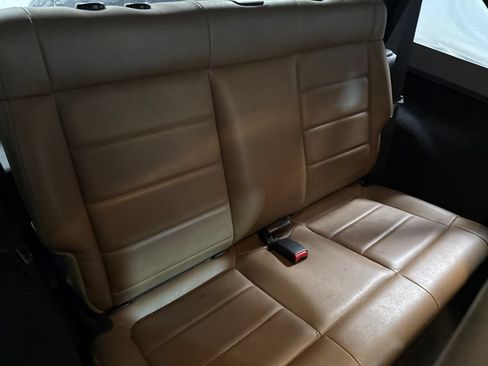 Used 2012 Jeep Wrangler Rubicon w/ PWR Convenience Group AWD/4WD image 14