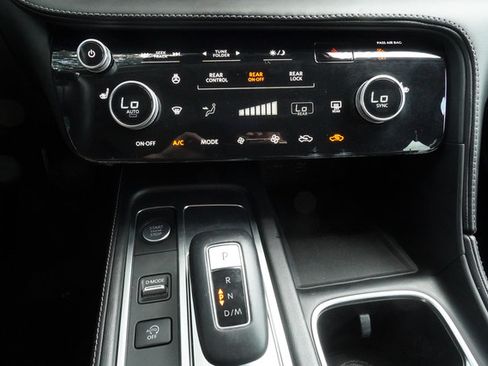 Used 2024 INFINITI QX60 Pure FWD image 16