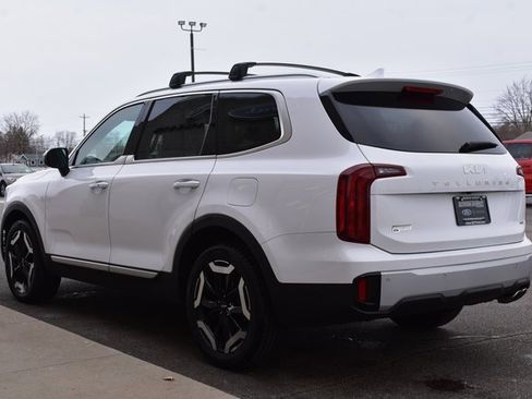 Used 2023 Kia Telluride S w/ S Sunroof Package image 10