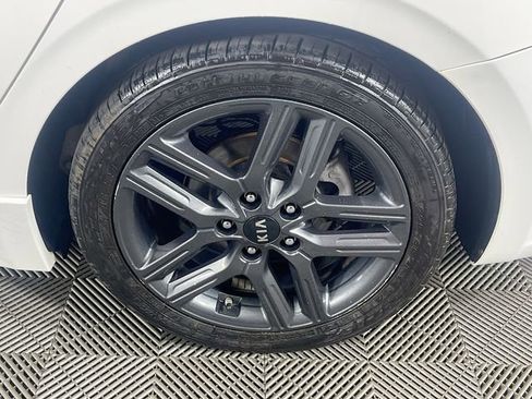 Used 2021 Kia Forte GT-Line w/ GT-Line Premium Package image 30