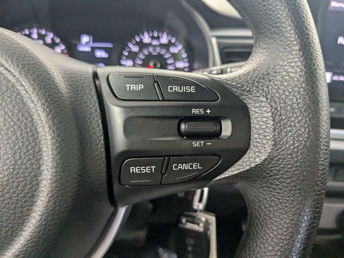 Used 2023 Kia Rio S FWD image 18