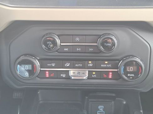 Certified 2025 Ford Bronco Big Bend AWD/4WD image 32