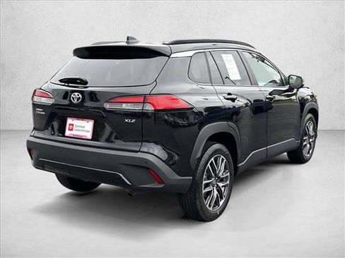 Certified 2026 Toyota Corolla Cross XLE FWD image 5