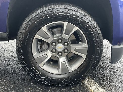 Used 2017 Chevrolet Colorado Z71 image 10