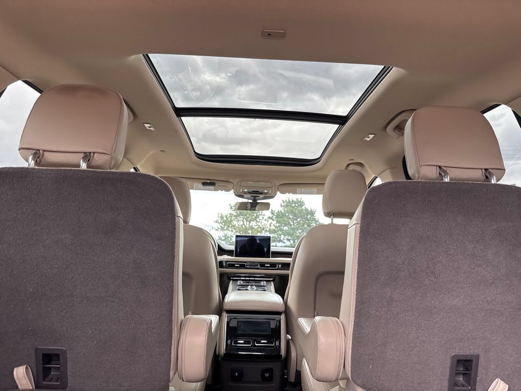 Used 2021 Lincoln Aviator Reserve w/ Equipment Group 201A AWD/4WD image 54