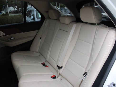 Certified 2021 Mercedes-Benz GLE 350 4MATIC image 26