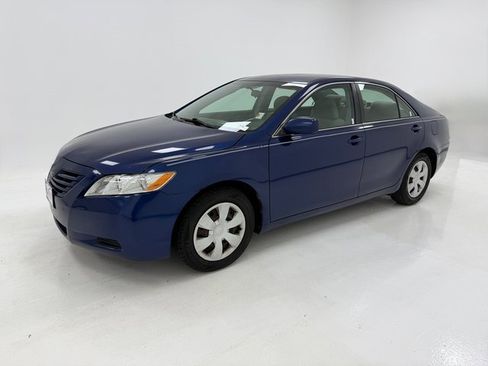Used 2007 Toyota Camry LE image 5
