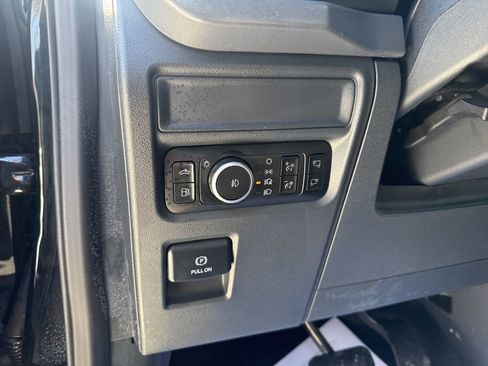 Used 2025 Ford F150 XLT w/ Equipment Group 302A MID image 18