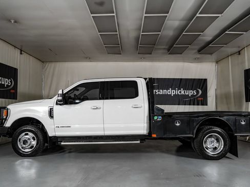 Used 2022 Ford F350 Lariat w/ Lariat Ultimate Package AWD/4WD image 11