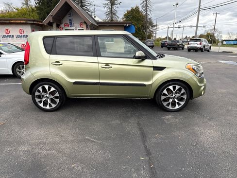 Used 2013 Kia Soul ! image 4