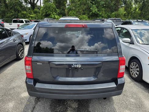 Used 2014 Jeep Patriot Sport w/ Power Value Group FWD image 3