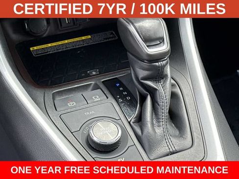 Used 2021 Toyota RAV4 Limited AWD/4WD image 23