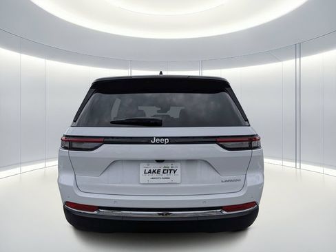 New 2026 Jeep Grand Cherokee Laredo X RWD image 5