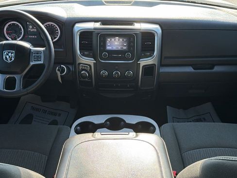 Used 2024 RAM 1500 Warlock RWD image 24