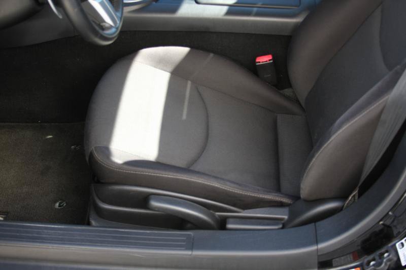 Used 2010 MAZDA MX-5 Miata Touring RWD image 32