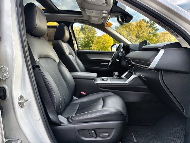 Used 2024 MAZDA CX-90 Plug-In Hybrid w/ Premium Pkg AWD/4WD image 27