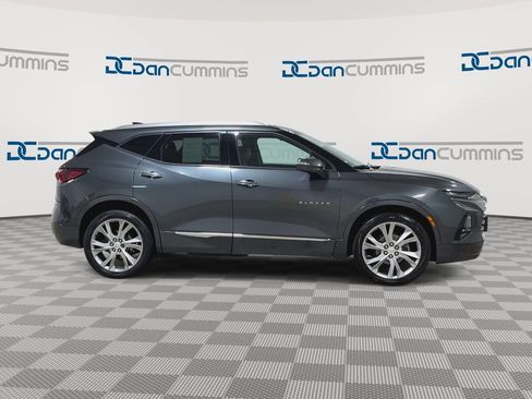 Used 2019 Chevrolet Blazer Premier w/ Sun and Wheels Package AWD/4WD image 2