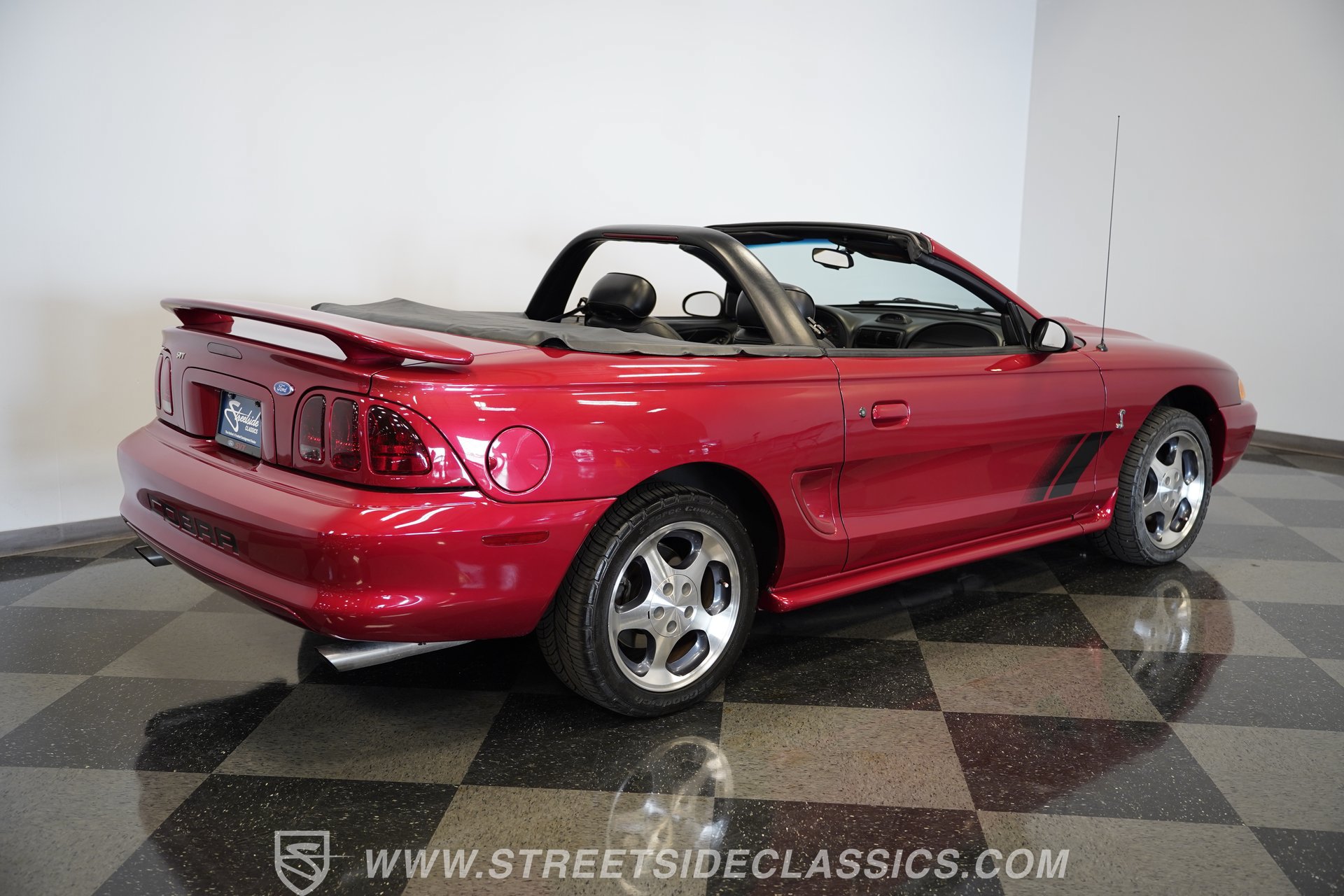 Used 1996 Ford Mustang Cobra RWD image 13