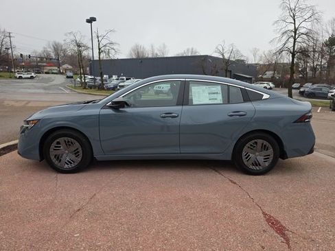 New 2026 Nissan Sentra SV FWD image 1