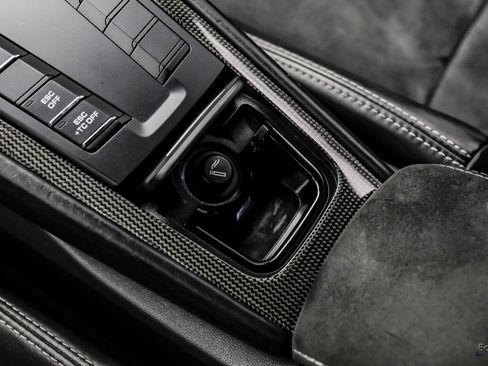 Used 2018 Porsche 911 GT2 RS w/ Weissach Package RWD image 73