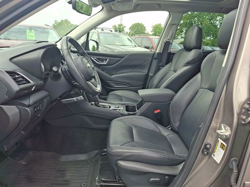 Used 2021 Subaru Forester Touring AWD/4WD image 13