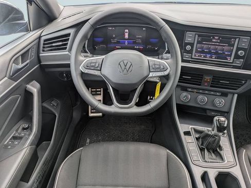 Used 2024 Volkswagen Jetta Sport FWD image 15