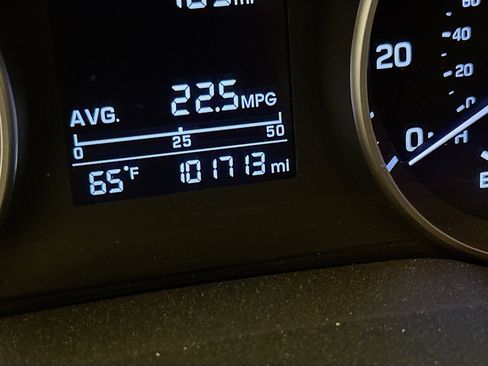 Used 2017 Hyundai Elantra SE FWD image 19