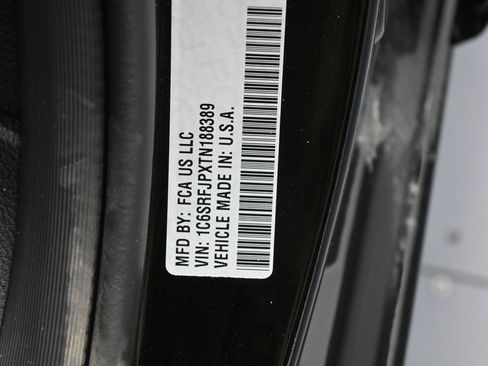 Used 2026 RAM 1500 Laramie AWD/4WD image 17