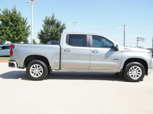 Used 2024 Chevrolet Silverado 1500 LT AWD/4WD image 10