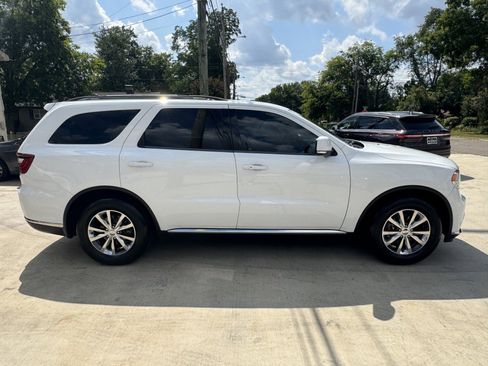 Used 2016 Dodge Durango Limited w/ Nav & Power Liftgate Group image 3
