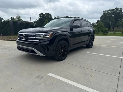 Used 2023 Volkswagen Atlas SE w/ Panoramic Sunroof Package