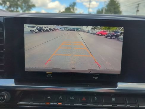 Certified 2026 Chevrolet Silverado 1500 RST w/ RST Select Package AWD/4WD image 26