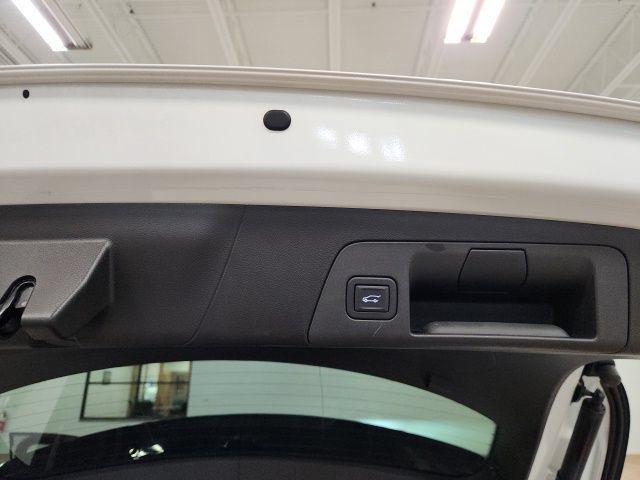 Certified 2023 Buick Envision Avenir AWD/4WD image 28