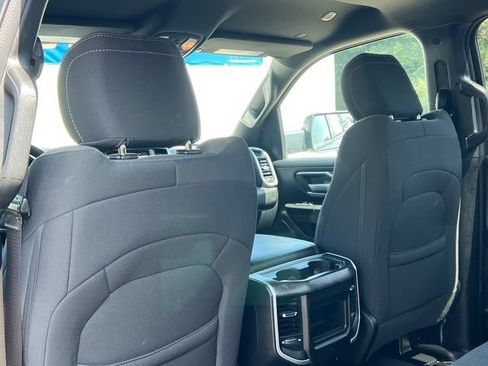 Used 2023 RAM 1500 Big Horn AWD/4WD image 34