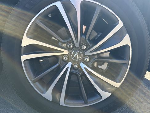 Used 2020 Acura MDX SH-AWD w/ Technology Package image 15