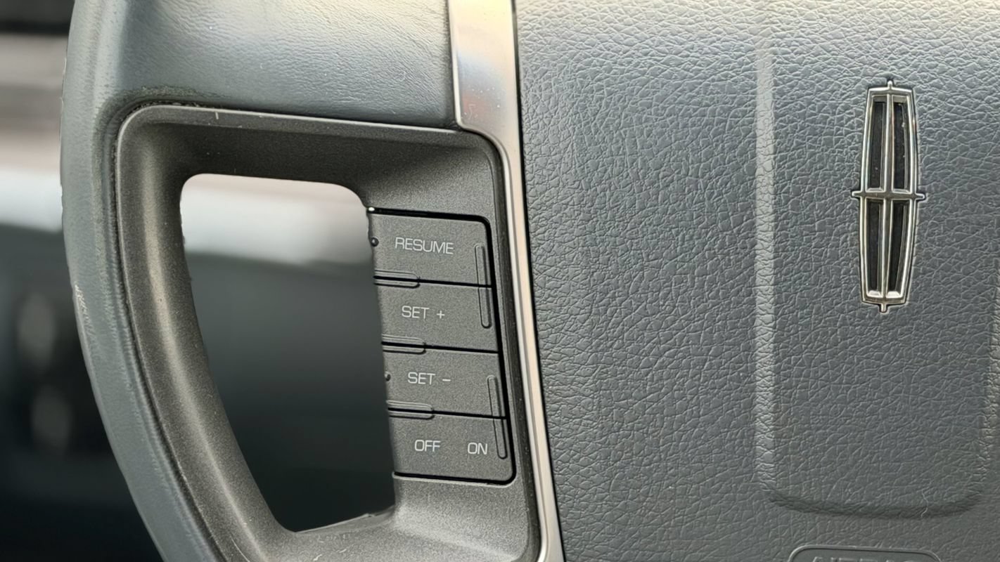 Used 2010 Lincoln MKZ AWD image 18