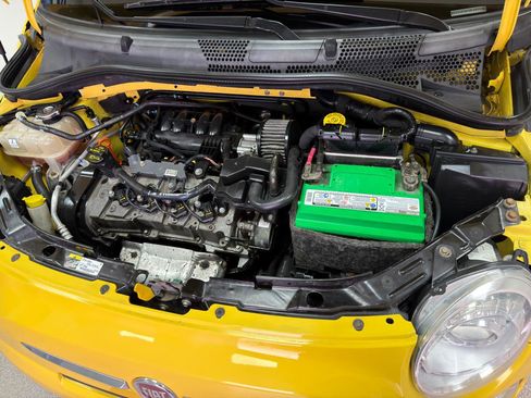 Used 2013 FIAT 500 Sport image 32